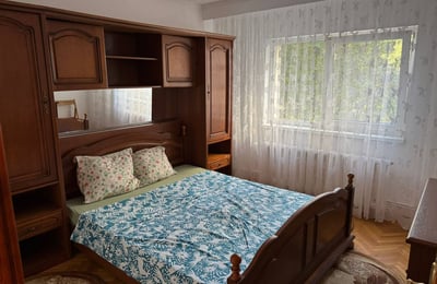 Rental of a spacious 4-room apartment, 108 m², Faleza Nord, Constanta, Romania